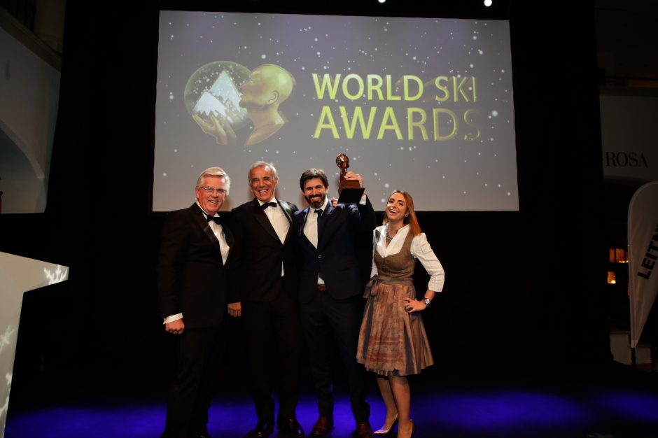 Juan Cruz Adrogue y Federico Lopez Jallaguier en la premiacion de los World Ski Awards 2018